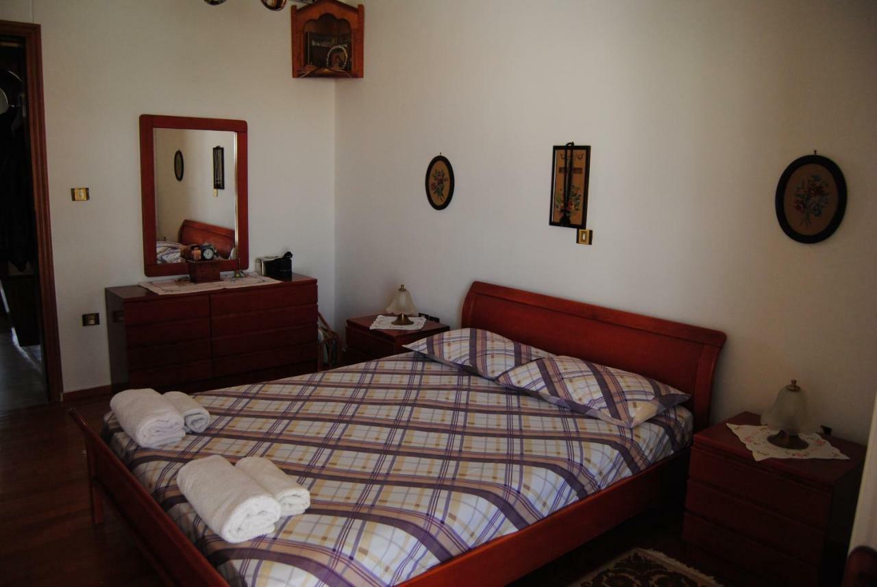 Apartment By The Beach كالاماتا المظهر الخارجي الصورة
