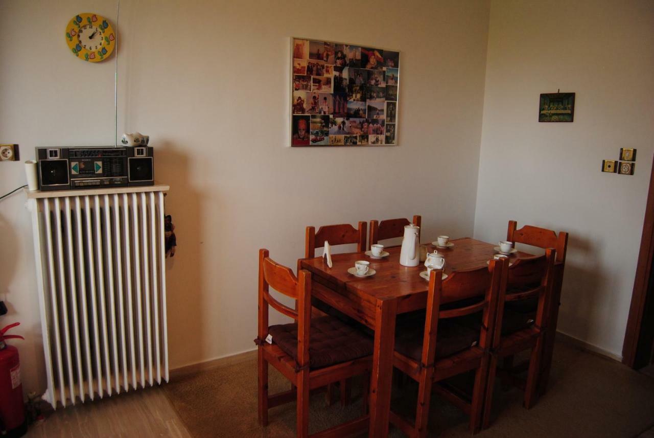 Apartment By The Beach كالاماتا المظهر الخارجي الصورة