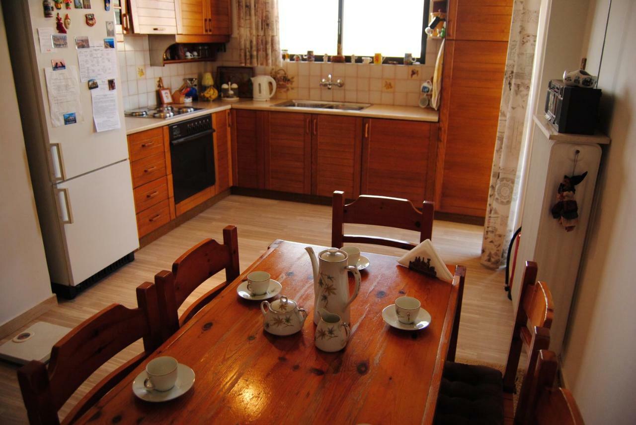 Apartment By The Beach كالاماتا المظهر الخارجي الصورة