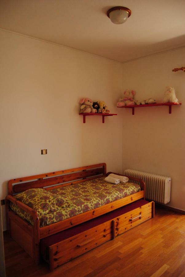Apartment By The Beach كالاماتا المظهر الخارجي الصورة