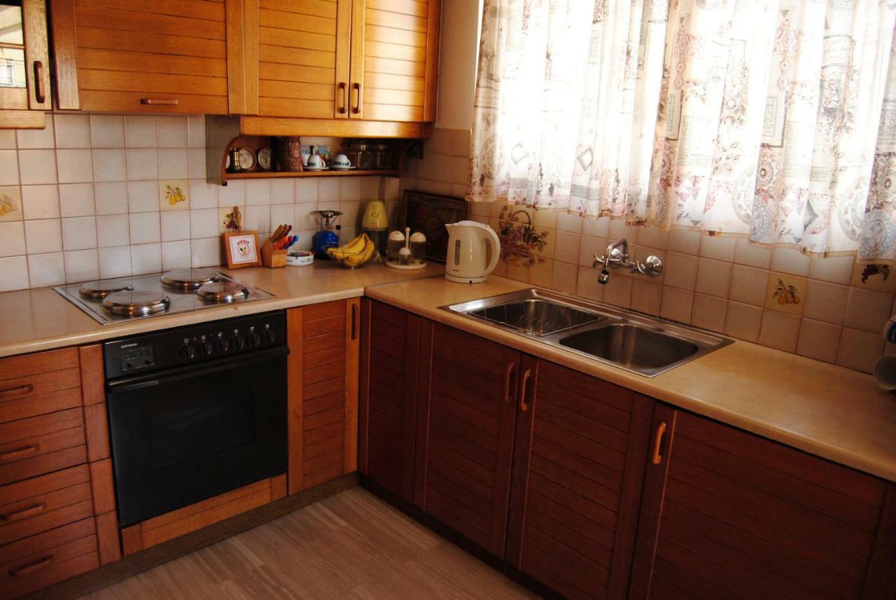 Apartment By The Beach كالاماتا المظهر الخارجي الصورة